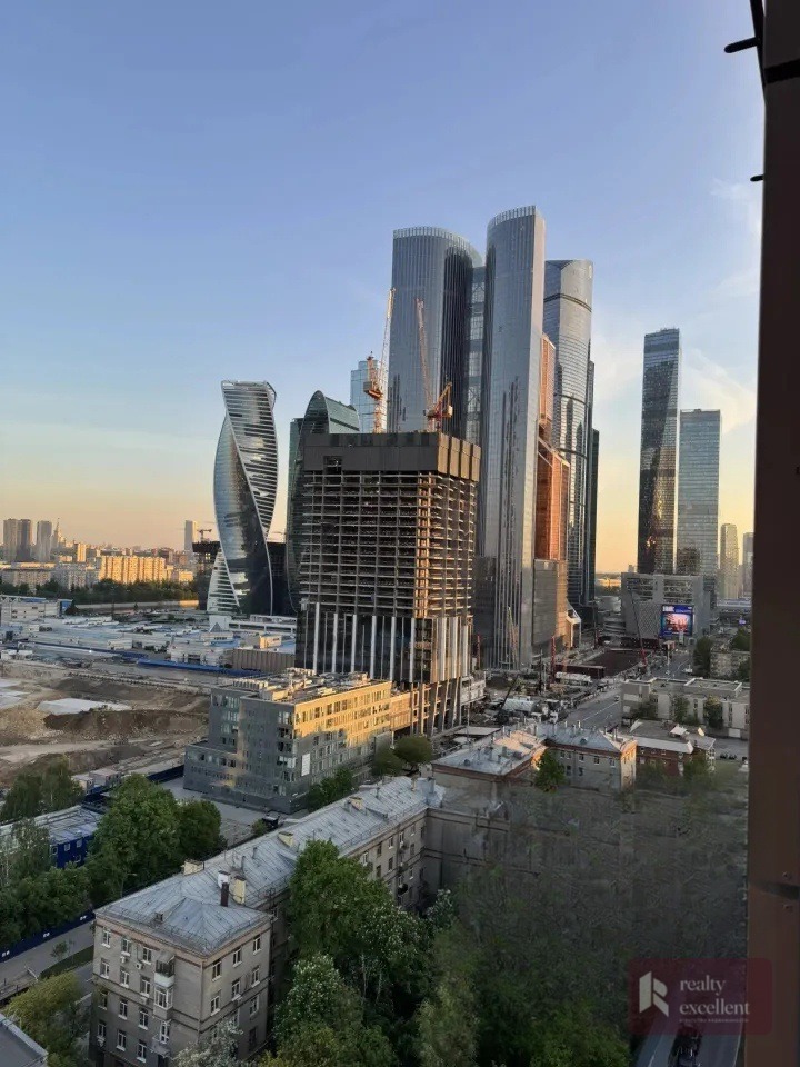 Четырёхкомнатная квартира в City Park — фото 5